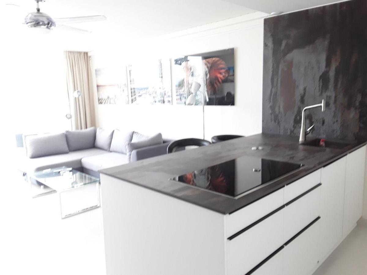Front Port Line Sleeps 6 Daire Marbella Dış mekan fotoğraf