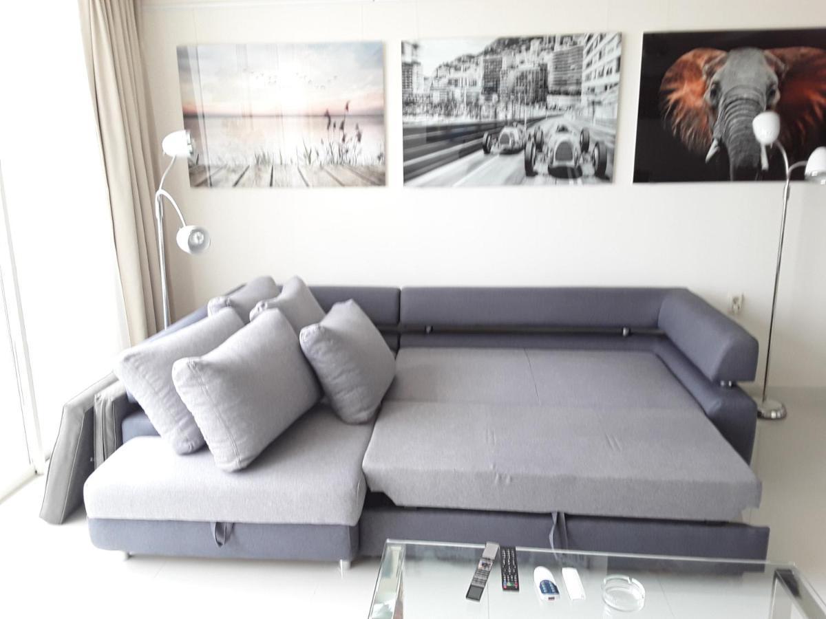 Front Port Line Sleeps 6 Daire Marbella Dış mekan fotoğraf
