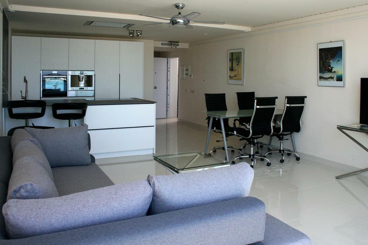Front Port Line Sleeps 6 Daire Marbella Dış mekan fotoğraf