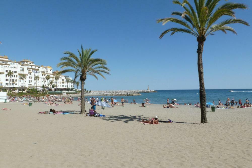 Front Port Line Sleeps 6 Daire Marbella Dış mekan fotoğraf